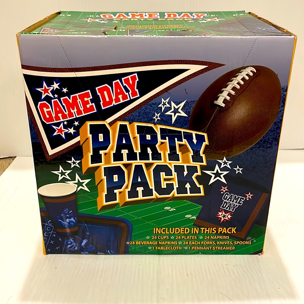 NWT In Box GAME DAY Football Party Pack 🏈 Tailgating, Birthday Party serves 24